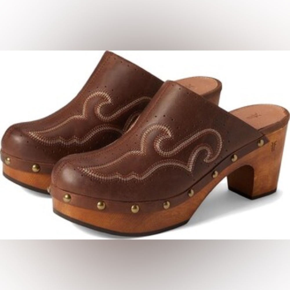 Frye Jessica Clog in Dark Brown size 7.5. Genuine Leather. Only worn once!